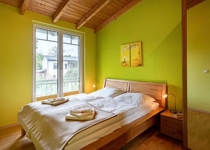 Altmann - 4 Bergfrieden Sued Göhren