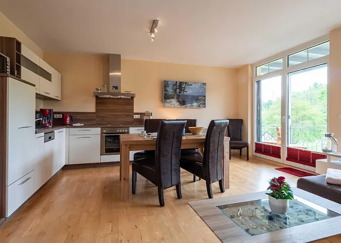 Altmann - 4 Bergfrieden Sued * Göhren